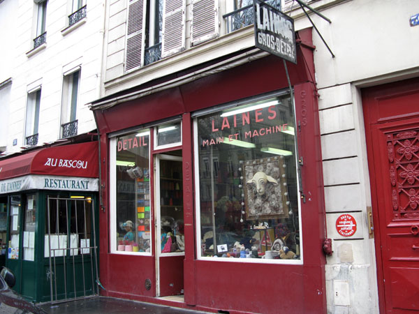 Wool shops in Paris