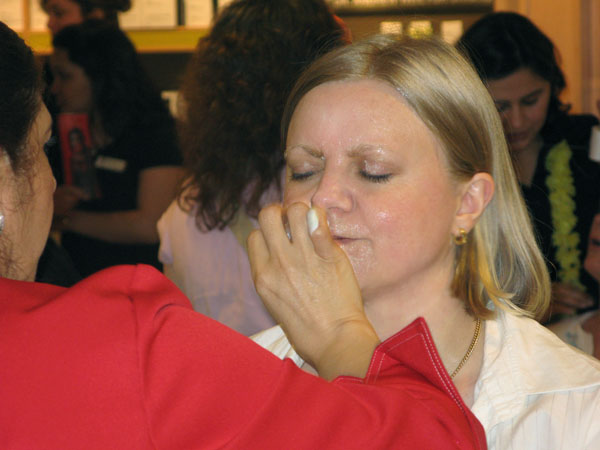New York 2008 - Carla gets a facial at Macy's